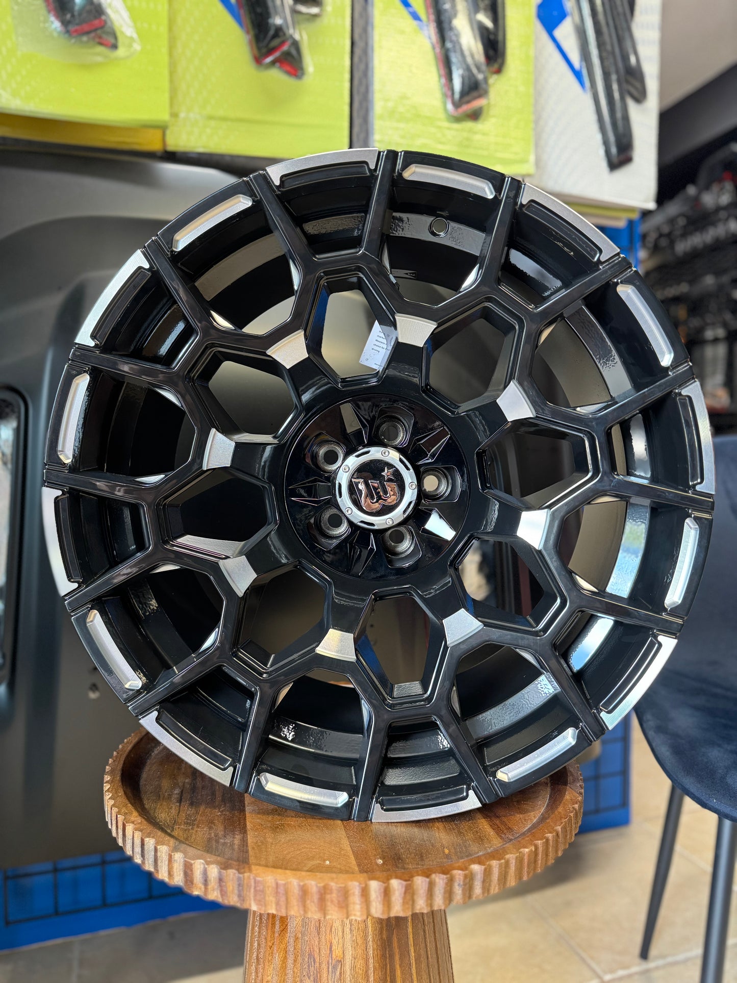Western Wheels Gloss Black Milled 5x127 20x10 Set de 4 Aros Jeep JK/JL & JT Entrega Gratis