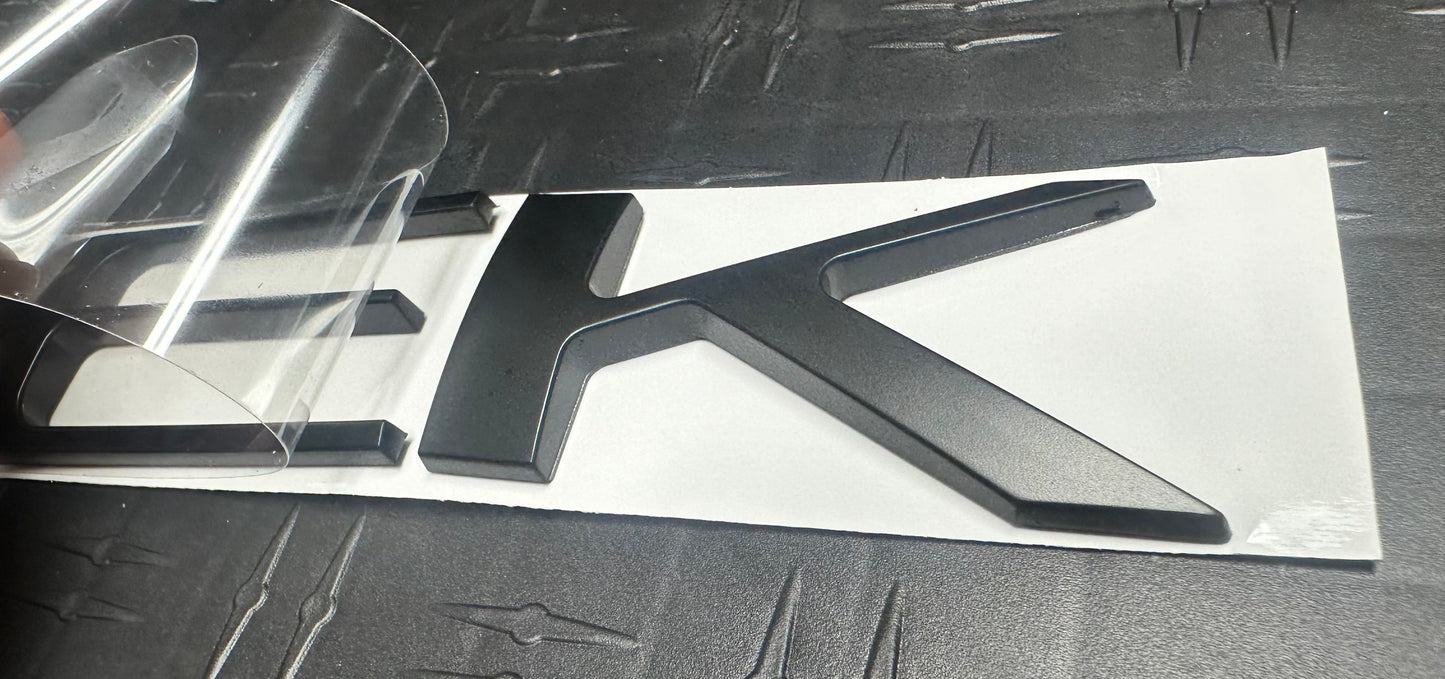 Letras de Compuerta Ford Maverick 2022-2025 Negro ABS Plastic 3D