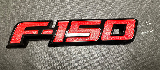 Emblema F150 Compuerta 7.5”x1.5” Rojo & Negro ABS Plastic