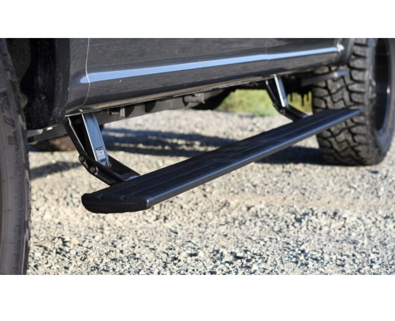 Pre-Order Amp Research Jeep JL 4 Puertas 2018-2026 86132-01A