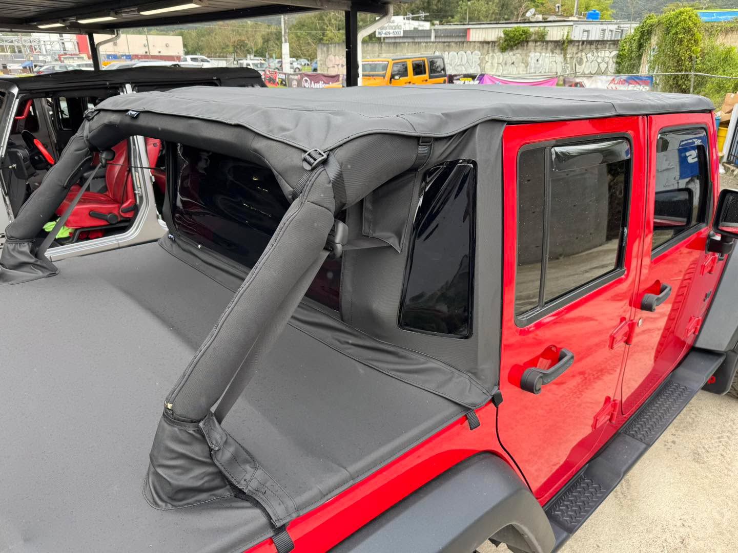 Rampage Trail-view Capota Jeep JKU 07-18 4 Puertas 990135