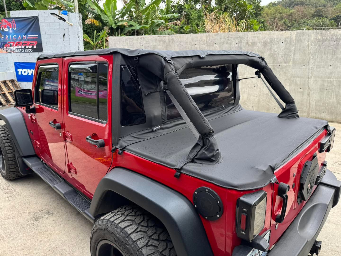 Rampage Trail-view Capota Jeep JKU 07-18 4 Puertas 990135